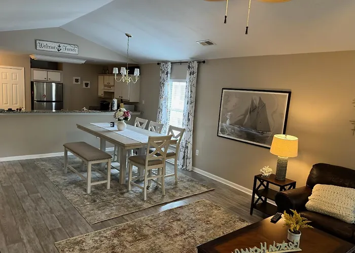 A Spacious 3-Bedroom, 2-Bath Condo Perfect For A Wonderful Family Vacation